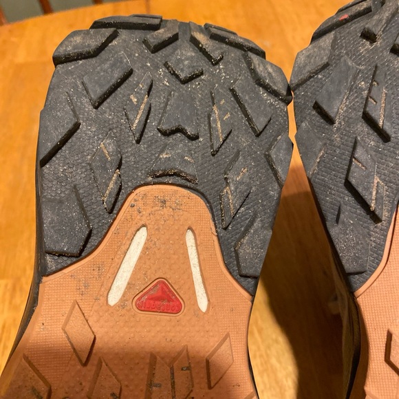 Salomon Women's Outpulse Mid GTX Gore-Tex Gray Ankle Hiking Boots Size 8 US - Picture 13 of 15